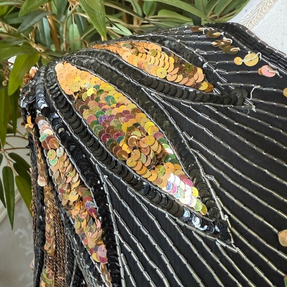 Lawrence Kazar ladies sequin beaded short sleeve top large, very good condition - Picture 6 of 16